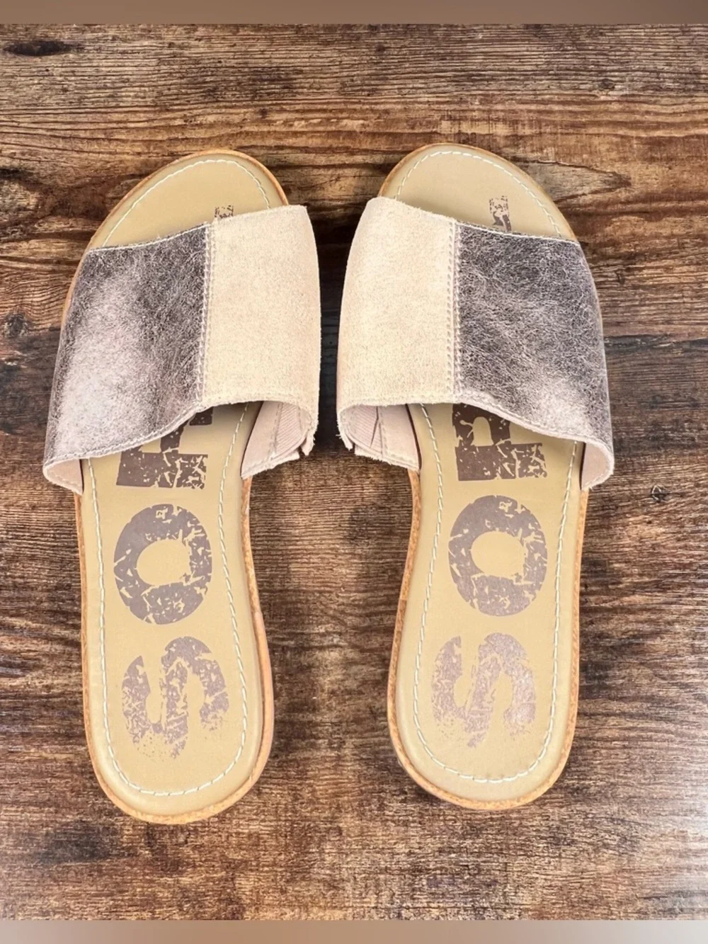 Sorel Two Tone Slide Sandals Metallic Bronze Beige Suede Casual Flat Women's 9 - Picture 5 of 10